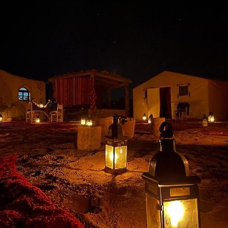 Bivouac Les Nomades & Foum Zguid To Chegaga Tours Hotel ภายนอก รูปภาพ