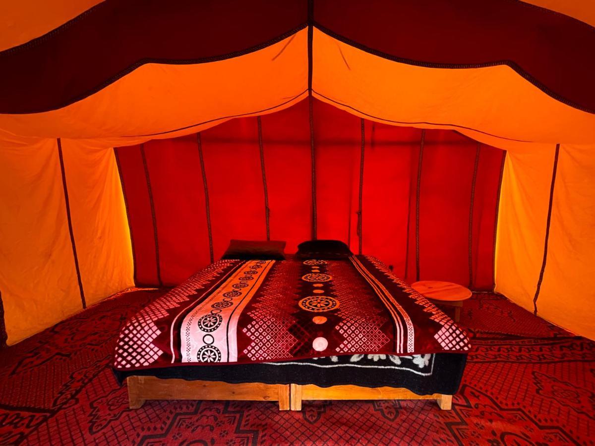 Bivouac Les Nomades & Foum Zguid To Chegaga Tours Hotel ภายนอก รูปภาพ