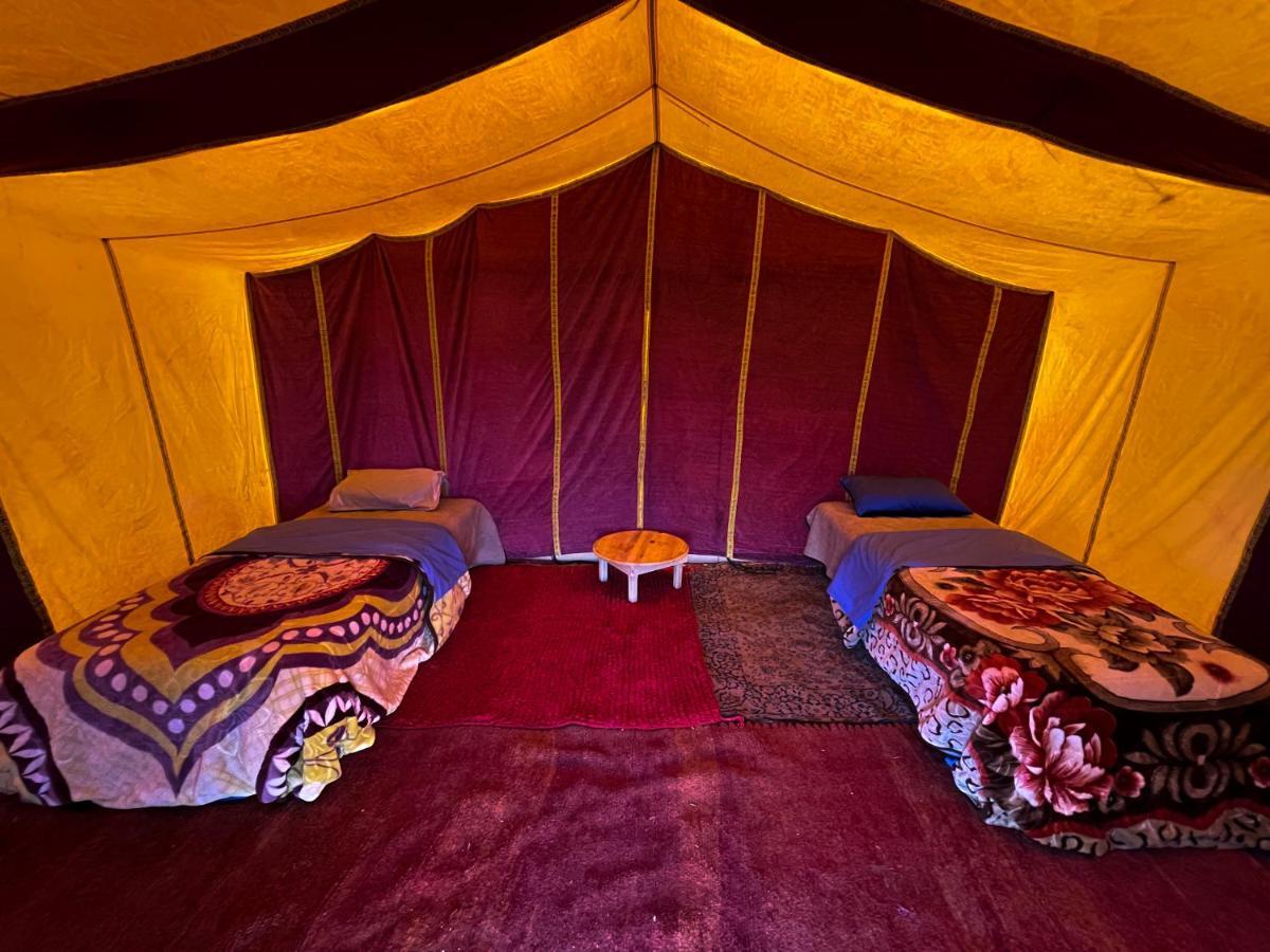 Bivouac Les Nomades & Foum Zguid To Chegaga Tours Hotel ภายนอก รูปภาพ
