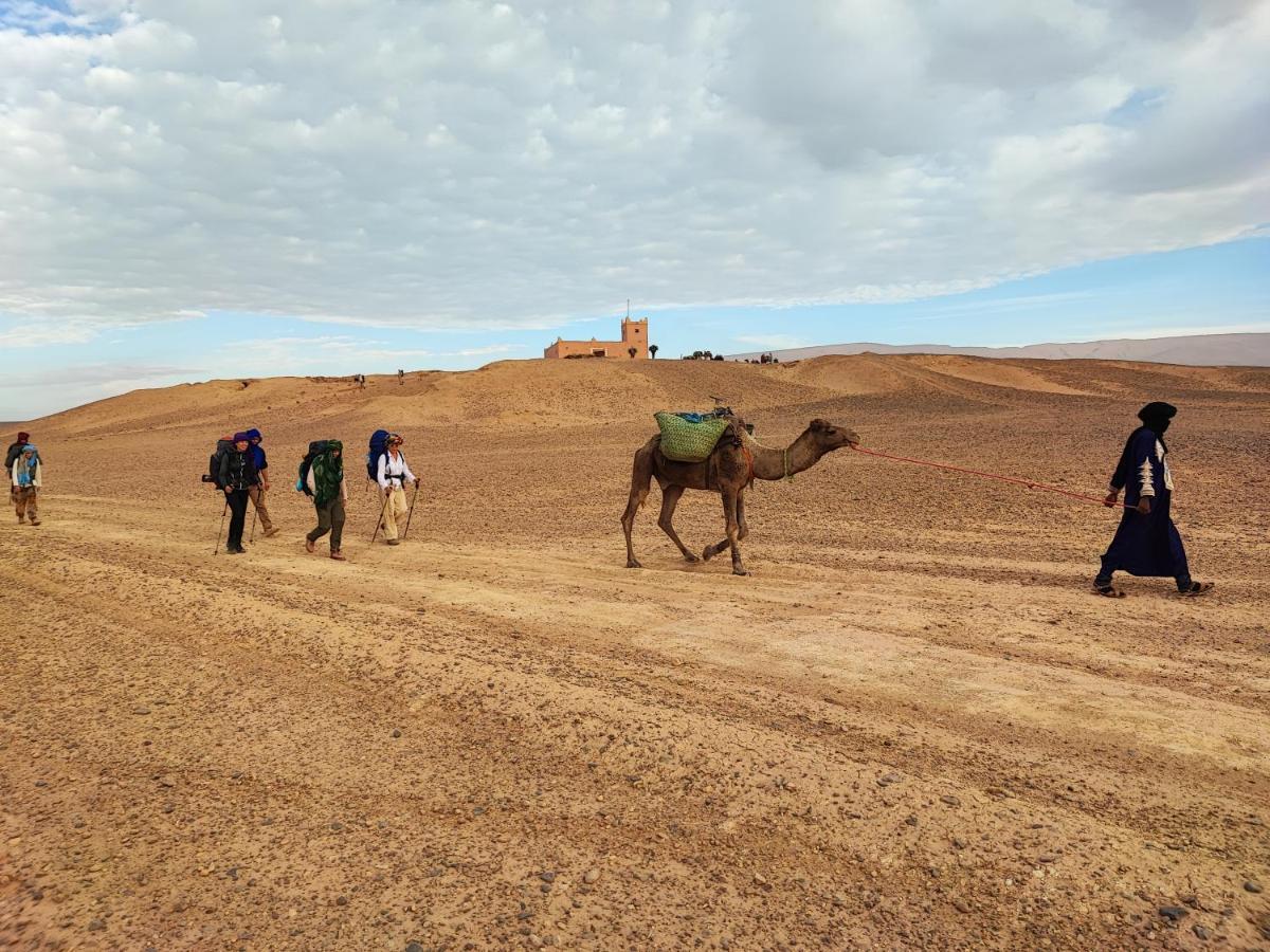 Bivouac Les Nomades & Foum Zguid To Chegaga Tours Hotel ภายนอก รูปภาพ