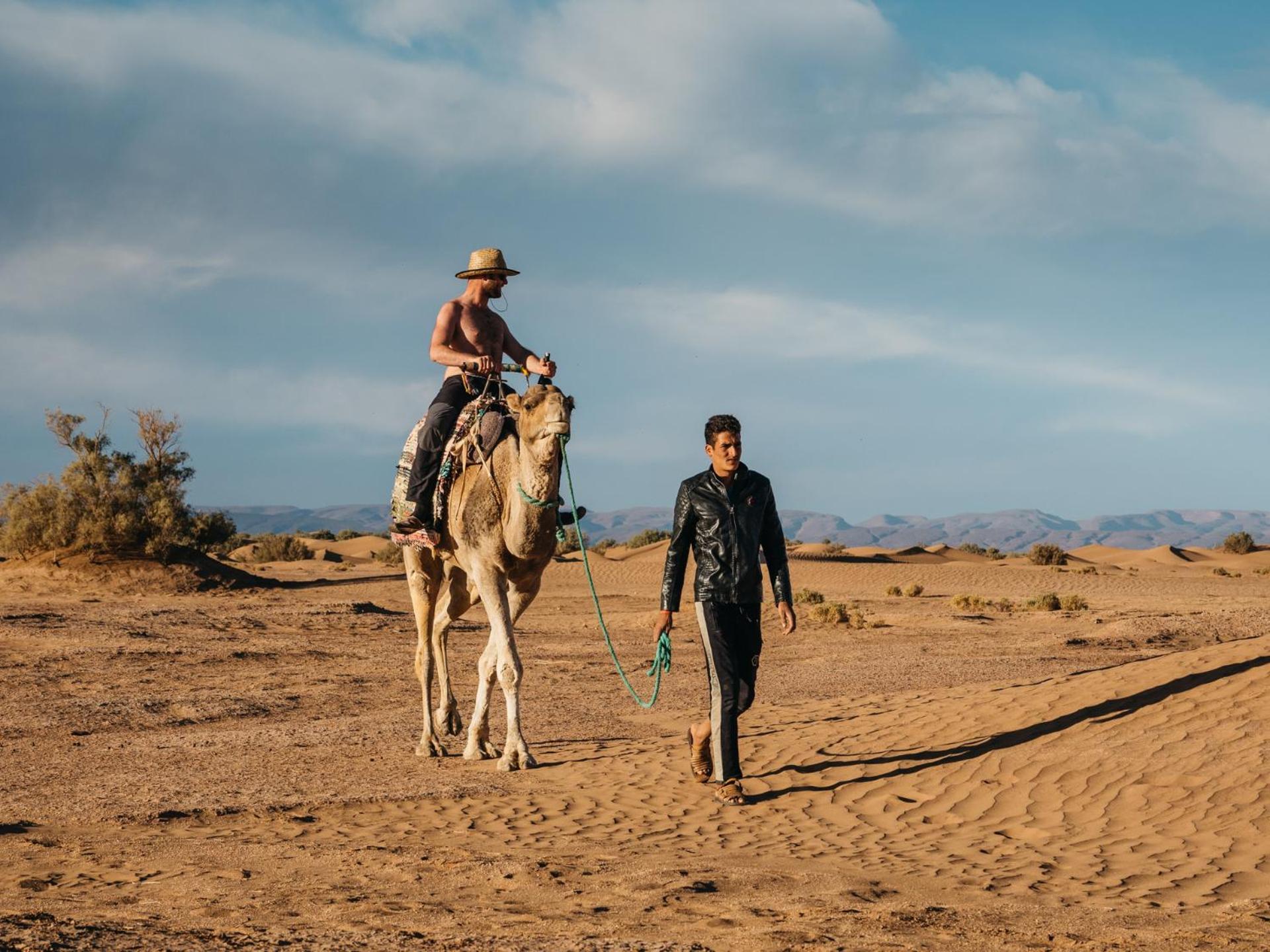 Bivouac Les Nomades & Foum Zguid To Chegaga Tours Hotel ภายนอก รูปภาพ