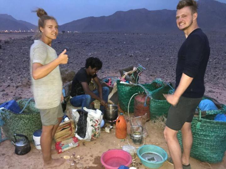Bivouac Les Nomades & Foum Zguid To Chegaga Tours Hotel ภายนอก รูปภาพ