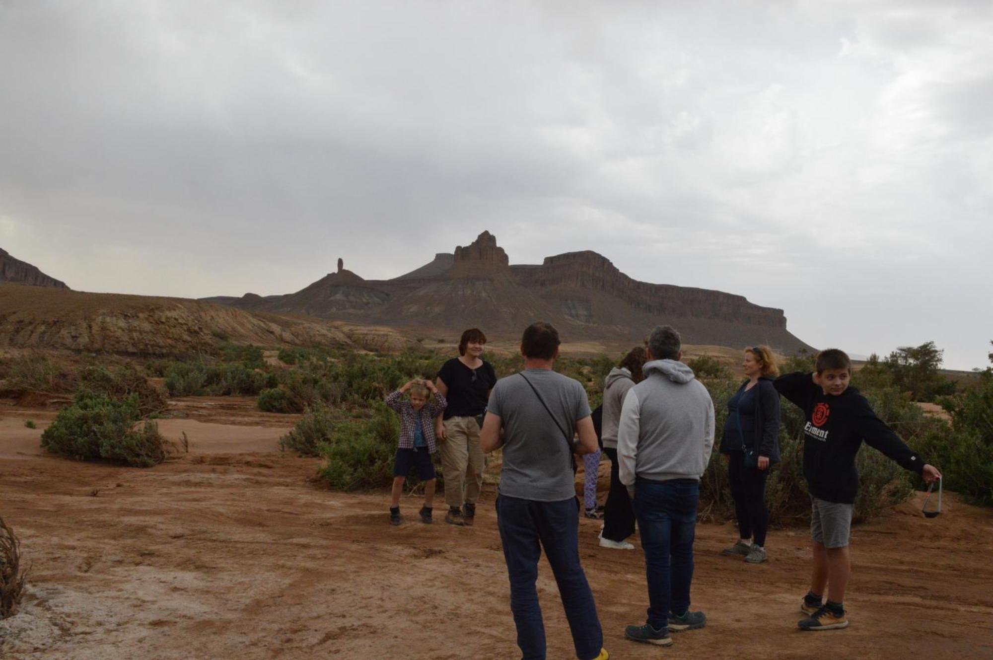 Bivouac Les Nomades & Foum Zguid To Chegaga Tours Hotel ภายนอก รูปภาพ